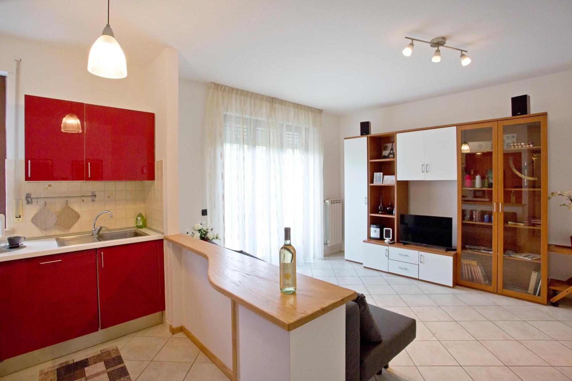 Casa Dei Filati, Cosy Flat With Garden And Parking Close To Lucca Exterior photo
