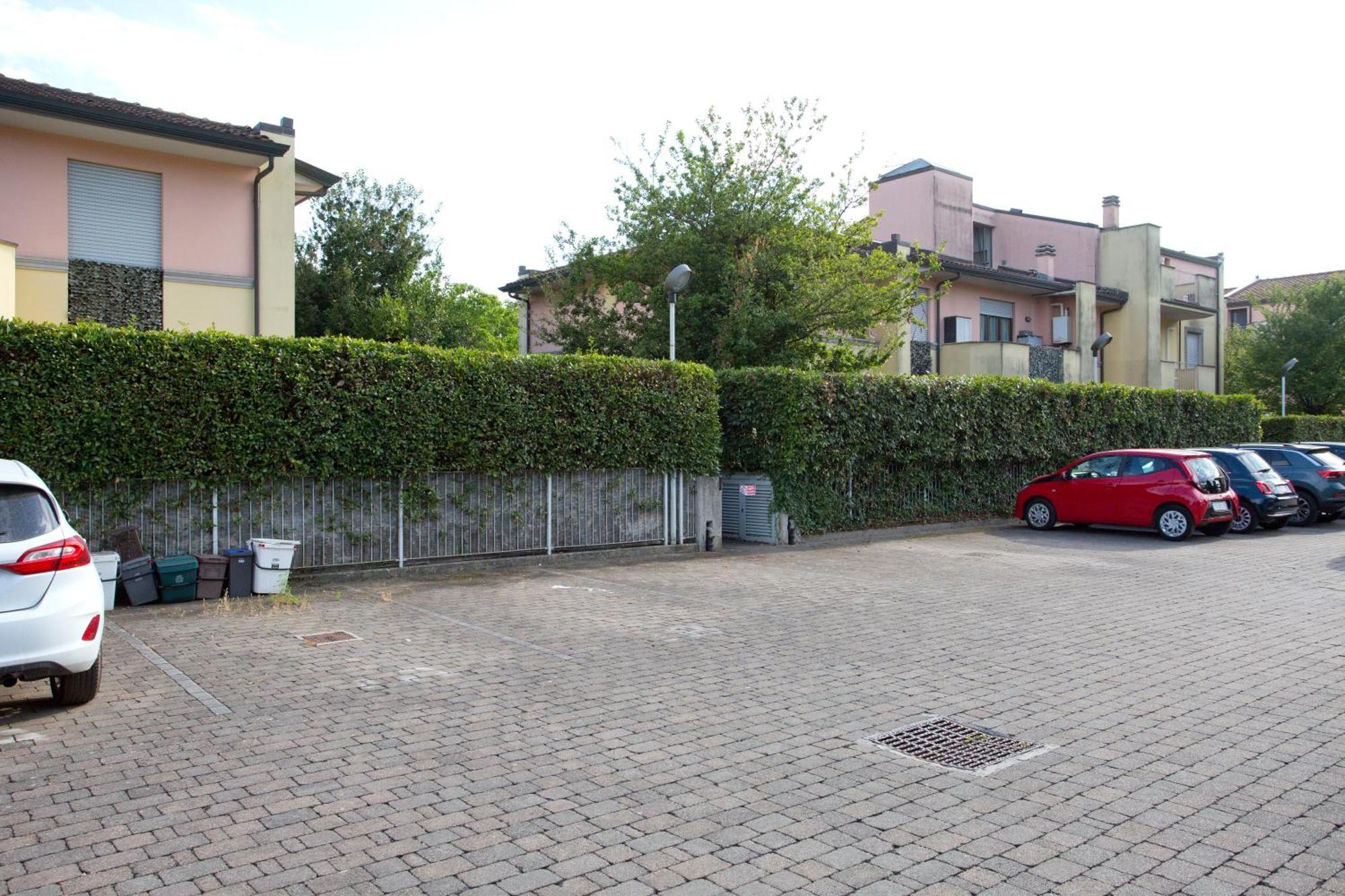 Casa Dei Filati, Cosy Flat With Garden And Parking Close To Lucca Exterior photo
